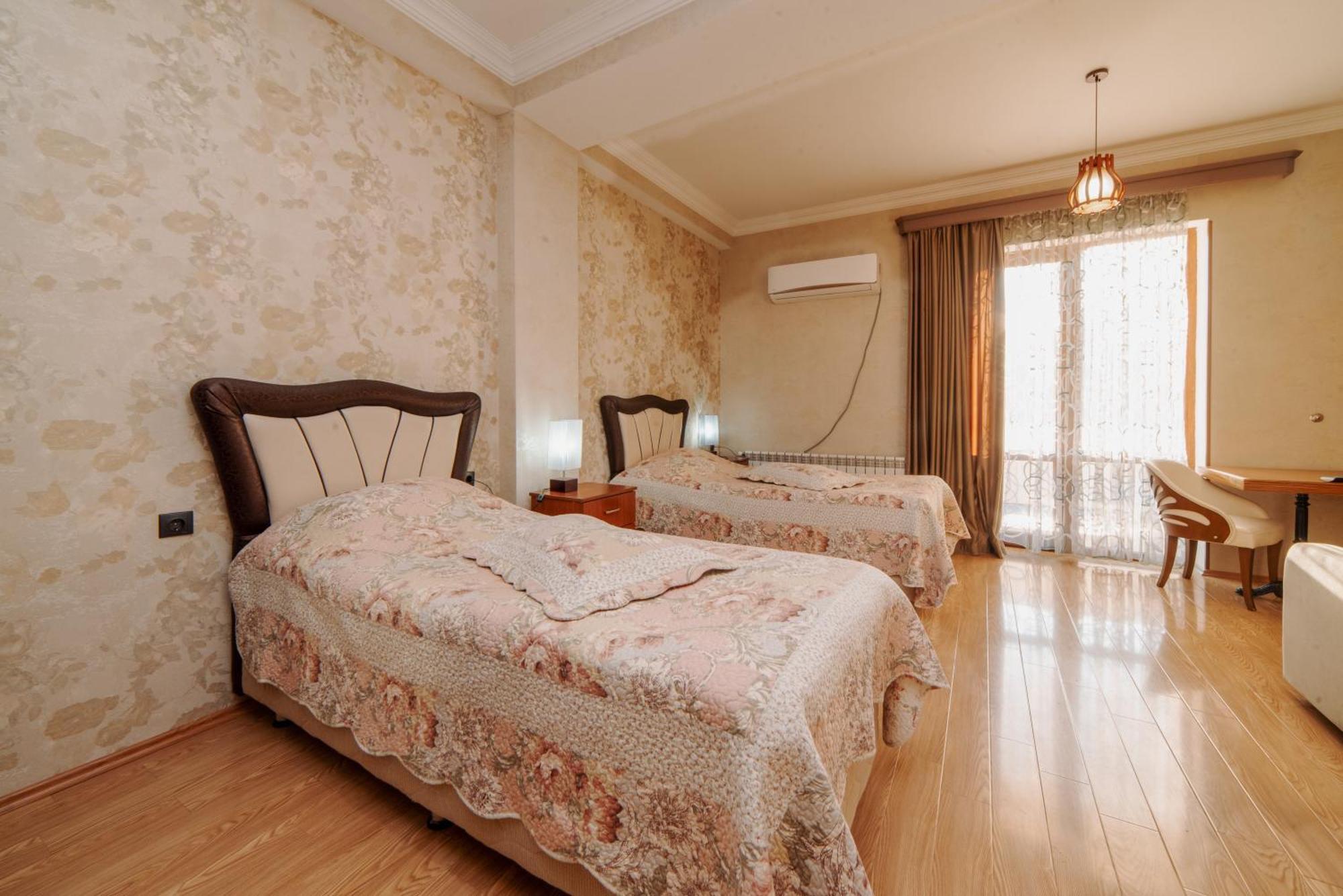 Natali Hotel Bordžomi Exteriér fotografie